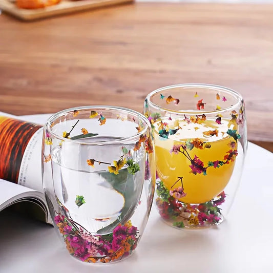 FrostHug™ – Elegant Thermal Glass Cup